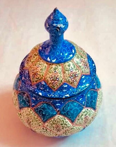 قندان صنایع دستی فلزی میناکاری اصفهان بسیارظریف ونفیس مناسب برای مصرف ،صوغات ،کادو